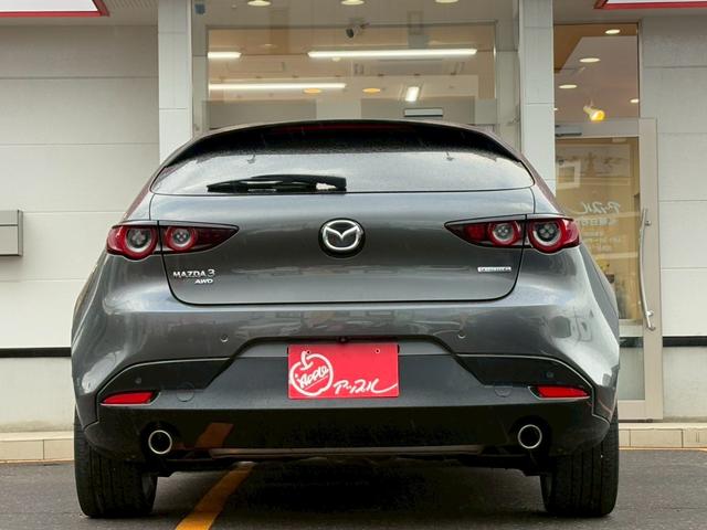ＭＡＺＤＡ３ファストバック １５Ｓツーリング　４ＷＤ／マツダコネクト／フルセグＴＶ／３６０セーフティパッケージ／ドラレコ／ＥＴＣ／ヘッドアップディスプレイ／衝突被害軽減ブレーキ／レーダークルコン／ＬＥＤヘッドライト／純正１８インチアルミホイール（21枚目）