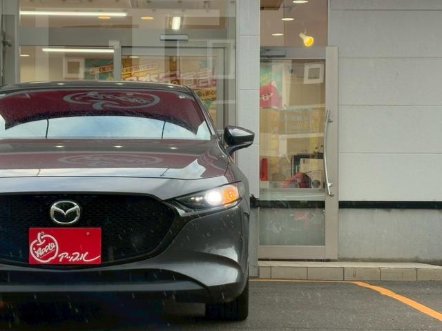 ＭＡＺＤＡ３ファストバック １５Ｓツーリング　４ＷＤ／マツダコネクト／フルセグＴＶ／３６０セーフティパッケージ／ドラレコ／ＥＴＣ／ヘッドアップディスプレイ／衝突被害軽減ブレーキ／レーダークルコン／ＬＥＤヘッドライト／純正１８インチアルミホイール（48枚目）