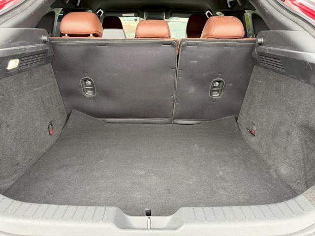 ＭＸ－３０ ベースグレード　４ＷＤ／インダストリアルクラシックパッケージ／ＢＯＳＥ／マツダコネクトナビＴＶ／３６０カメラ／クルージングトラフィックサポート／ヘッドアップディスプレイ／パワーシート／シートヒーター／ステアヒーター（46枚目）