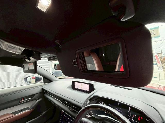 ＭＸ－３０ ベースグレード　４ＷＤ／インダストリアルクラシックパッケージ／ＢＯＳＥ／マツダコネクトナビＴＶ／３６０カメラ／クルージングトラフィックサポート／ヘッドアップディスプレイ／パワーシート／シートヒーター／ステアヒーター（50枚目）