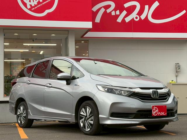 シャトル ハイブリッド　ホンダセンシング　ハイブリッド４ＷＤ／ナビ／ドライブレコーダー／ＥＴＣ／アダプティブクルーズコントロール／スマートキー／プッシュスタート／コンフォートビューパッケージ／車検整備付／アップルあんしんライト保証１年付（2枚目）