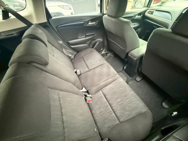 シャトル ハイブリッド　ホンダセンシング　ハイブリッド４ＷＤ／ナビ／ドライブレコーダー／ＥＴＣ／アダプティブクルーズコントロール／スマートキー／プッシュスタート／コンフォートビューパッケージ／車検整備付／アップルあんしんライト保証１年付（32枚目）