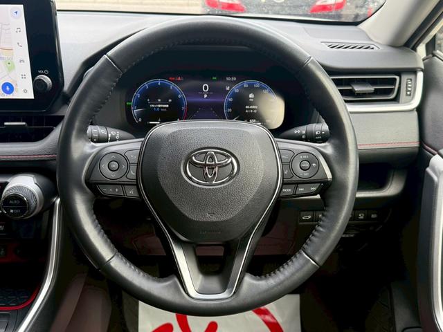 RAV4 アドベンチャー オフロードパッケージII 純正ナビ/フルセグTV/パノラミックビューモニター/デジタルインナーミラー/パワーバックドア/黒合皮シート/シートベンチレーション/パワーシート/ステアヒーター/純正18インチアルミ/LED/寒冷地(7枚目)