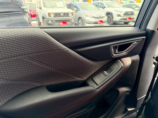 フォレスター Ｘ－ブレイク　アイサイトコアテクノロジー／ドラレコ／エンスタ／ＥＴＣ／レーダークルコン／ＬＥＤライト／シートヒーター／ステアヒーター／パワーシート／スマートキー／プッシュスタート／アップルあんしんライト保証１年付（50枚目）