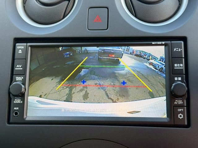 ノート Ｘ　ＦＯＵＲ　４ＷＤ／純正ナビ／フルセグＴＶ／バックカメラ／ドラレコ／ＥＴＣ／ワンオーナー車／走行距離１１０００キロ／衝突被害軽減ブレーキ／スマートキー／プッシュスタート／車検整備付／アップルあんしんライト保証１年（5枚目）