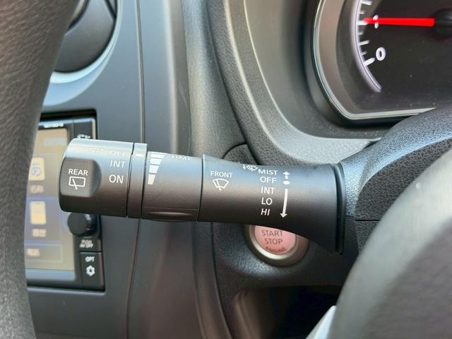 ノート Ｘ　ＦＯＵＲ　４ＷＤ／純正ナビ／フルセグＴＶ／バックカメラ／ドラレコ／ＥＴＣ／ワンオーナー車／走行距離１１０００キロ／衝突被害軽減ブレーキ／スマートキー／プッシュスタート／車検整備付／アップルあんしんライト保証１年（27枚目）