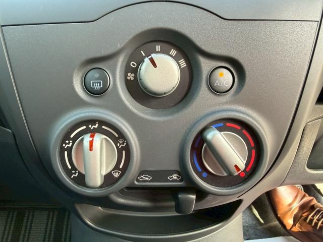 ノート Ｘ　ＦＯＵＲ　４ＷＤ／純正ナビ／フルセグＴＶ／バックカメラ／ドラレコ／ＥＴＣ／ワンオーナー車／走行距離１１０００キロ／衝突被害軽減ブレーキ／スマートキー／プッシュスタート／車検整備付／アップルあんしんライト保証１年（29枚目）