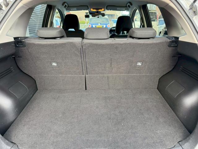 ノート Ｘ　ＦＯＵＲ　ハイブリッド４ＷＤ／ナビ／バックカメラ／エマージェンシーブレーキ／インテリジェントキー／プッシュスタート／シートヒーター／ステアリングヒーター／ＵＳＢ／車検整備付き／アップルあんしんライト保証１年付き（14枚目）