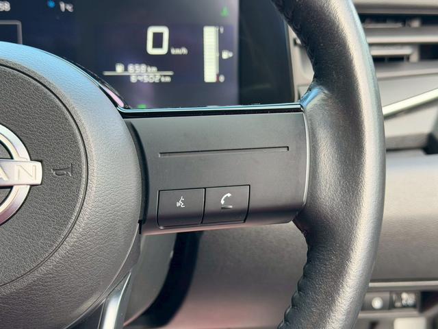 ノート Ｘ　ＦＯＵＲ　ハイブリッド４ＷＤ／ナビ／バックカメラ／エマージェンシーブレーキ／インテリジェントキー／プッシュスタート／シートヒーター／ステアリングヒーター／ＵＳＢ／車検整備付き／アップルあんしんライト保証１年付き（25枚目）