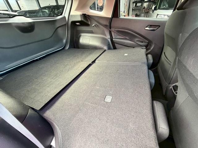 ノート Ｘ　ＦＯＵＲ　ハイブリッド４ＷＤ／ナビ／バックカメラ／エマージェンシーブレーキ／インテリジェントキー／プッシュスタート／シートヒーター／ステアリングヒーター／ＵＳＢ／車検整備付き／アップルあんしんライト保証１年付き（40枚目）