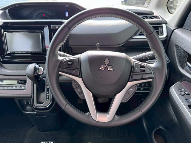 デリカＤ：２ カスタムハイブリッドＭＶ　全方位カメラパッケージ　４ＷＤ／ナビ／全方位カメラ／両側パワースライドドア／衝突被害軽減／ヘッドアップディスプレイ／ＬＥＤヘッドライト／オートハイビーム／アダプティブクルコン／シートヒーター／スマートキー／プッシュスタート（6枚目）