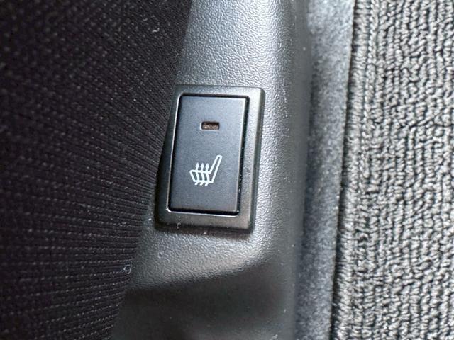 デリカＤ：２ カスタムハイブリッドＭＶ　全方位カメラパッケージ　４ＷＤ／ナビ／全方位カメラ／両側パワースライドドア／衝突被害軽減／ヘッドアップディスプレイ／ＬＥＤヘッドライト／オートハイビーム／アダプティブクルコン／シートヒーター／スマートキー／プッシュスタート（31枚目）