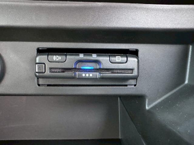 デリカＤ：２ カスタムハイブリッドＭＶ　全方位カメラパッケージ　４ＷＤ／ナビ／全方位カメラ／両側パワースライドドア／衝突被害軽減／ヘッドアップディスプレイ／ＬＥＤヘッドライト／オートハイビーム／アダプティブクルコン／シートヒーター／スマートキー／プッシュスタート（34枚目）