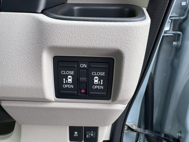 Ｎ－ＢＯＸ ファッションスタイル　４ＷＤ／純正９インチコネクトナビ／バックカメラ／両側パワースライドドア／ホンダセンシング／シートヒーター／アダプティブクルコン／ＬＥＤライト／オートハイビーム／スマートキー／プッシュスタート／ＵＳＢ（10枚目）