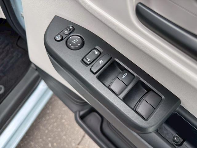 Ｎ－ＢＯＸ ファッションスタイル　４ＷＤ／純正９インチコネクトナビ／バックカメラ／両側パワースライドドア／ホンダセンシング／シートヒーター／アダプティブクルコン／ＬＥＤライト／オートハイビーム／スマートキー／プッシュスタート／ＵＳＢ（39枚目）