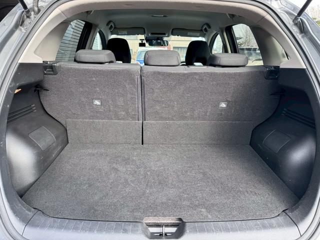 ノート X FOUR ハイブリッド4WD/ナビ/バックカメラ/エマージェンシーブレーキ/シートヒーター/ステアリングヒーター/インテリジェントキー/プッシュスタート/ETC/USB/アップルあんしんライト保証1年付き(14枚目)