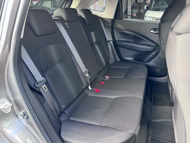 ノート X FOUR ハイブリッド4WD/ナビ/バックカメラ/エマージェンシーブレーキ/シートヒーター/ステアリングヒーター/インテリジェントキー/プッシュスタート/ETC/USB/アップルあんしんライト保証1年付き(36枚目)