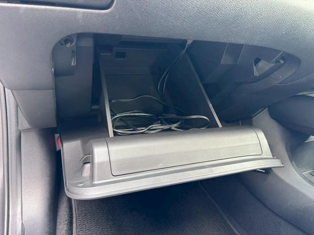 ノート X FOUR ハイブリッド4WD/ナビ/バックカメラ/エマージェンシーブレーキ/シートヒーター/ステアリングヒーター/インテリジェントキー/プッシュスタート/ETC/USB/アップルあんしんライト保証1年付き(38枚目)