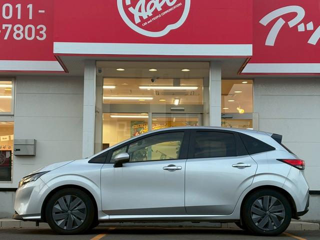 ノート Ｘ　ＦＯＵＲ　ハイブリッド４ＷＤ／ナビ／バックカメラ／ＥＴＣ／エマージェンシーブレーキ／シートヒーター／ステアヒーター／インテリジェントキー／プッシュスタート／ＵＳＢ／車検整備付／アップルあんしんライト保証１年付（19枚目）