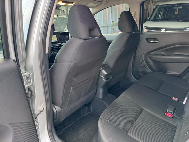 ノート Ｘ　ＦＯＵＲ　ハイブリッド４ＷＤ／ナビ／バックカメラ／ＥＴＣ／エマージェンシーブレーキ／シートヒーター／ステアヒーター／インテリジェントキー／プッシュスタート／ＵＳＢ／車検整備付／アップルあんしんライト保証１年付（36枚目）