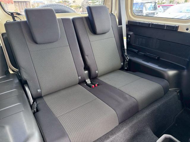 ジムニー ＸＣ　５速マニュアルターボ／ディスプレイオーディオ／セーフティサポート／クルコン／ＬＥＤヘッドライト／ハイビームアシスト／シートヒーター／スマートキー／プッシュスタート／アップルあんしんライト保証１年付（12枚目）