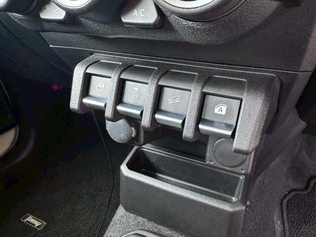 ジムニー ＸＣ　５速マニュアルターボ／ディスプレイオーディオ／セーフティサポート／クルコン／ＬＥＤヘッドライト／ハイビームアシスト／シートヒーター／スマートキー／プッシュスタート／アップルあんしんライト保証１年付（30枚目）