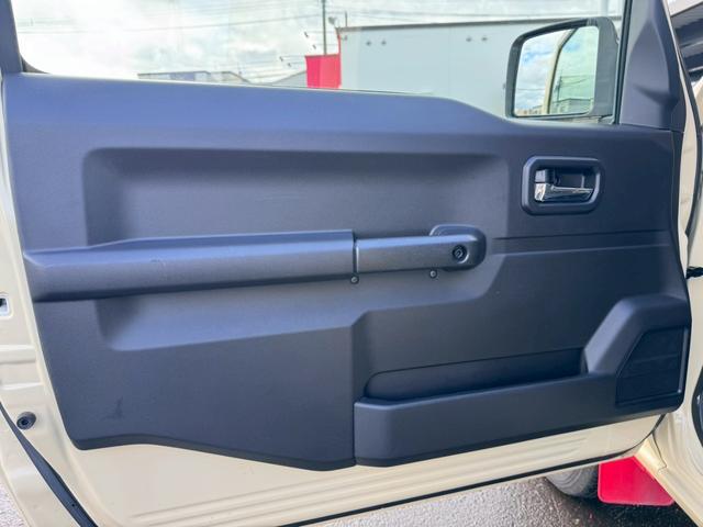 ジムニー ＸＣ　５速マニュアルターボ／ディスプレイオーディオ／セーフティサポート／クルコン／ＬＥＤヘッドライト／ハイビームアシスト／シートヒーター／スマートキー／プッシュスタート／アップルあんしんライト保証１年付（39枚目）