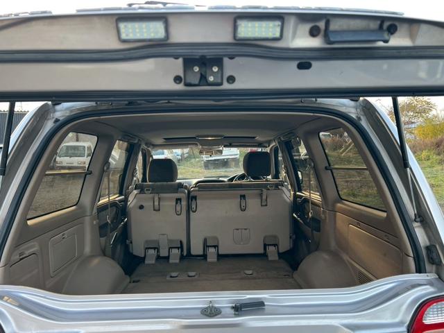 ランドクルーザー100 VX(10枚目)