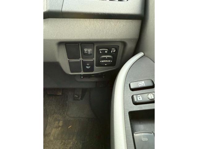 プリウス S(18枚目)