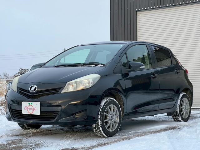 ヴィッツ F 純正CDデッキ デアイサー キーレス 電動格納ドアミラー 14社外アルミ(4枚目)