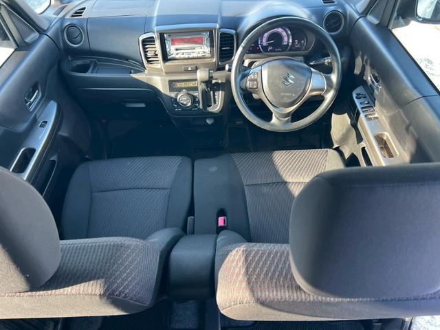 スペーシアカスタムＺ ベースグレード　両側スライド片側電動ドア　ＣＤ－ＭＤデッキ　シートヒーター　プッシュスタート　フロントフォグ　シートヒーター　ＨＩＤヘッドライト　スマートキー　電動格納ドアミラー（11枚目）