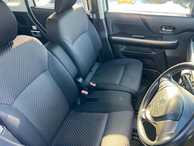 スペーシアカスタムＺ ベースグレード　両側スライド片側電動ドア　ＣＤ－ＭＤデッキ　シートヒーター　プッシュスタート　フロントフォグ　シートヒーター　ＨＩＤヘッドライト　スマートキー　電動格納ドアミラー（12枚目）