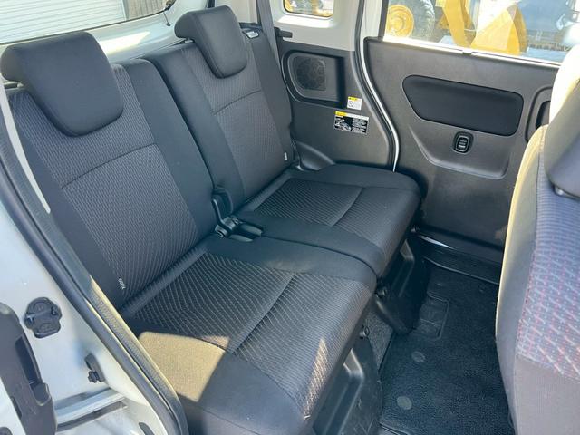 スペーシアカスタムＺ ベースグレード　両側スライド片側電動ドア　ＣＤ－ＭＤデッキ　シートヒーター　プッシュスタート　フロントフォグ　シートヒーター　ＨＩＤヘッドライト　スマートキー　電動格納ドアミラー（22枚目）