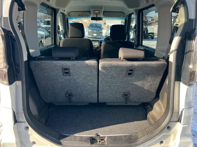 スペーシアカスタムＺ ベースグレード　両側スライド片側電動ドア　ＣＤ－ＭＤデッキ　シートヒーター　プッシュスタート　フロントフォグ　シートヒーター　ＨＩＤヘッドライト　スマートキー　電動格納ドアミラー（28枚目）