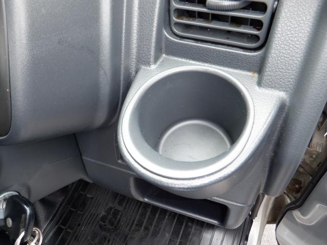 キャリイトラック ＫＸ　４ＷＤ　５速マニュアル　デフロック　作業灯　ＬＥＤヘッドライト　フォグランプ　キーレス　パワーウインドウ　ＣＤ　社外アルミ（26枚目）