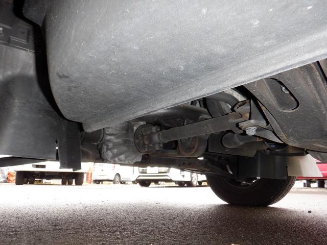 キャリイトラック ＫＸ　４ＷＤ　５速マニュアル　デフロック　作業灯　ＬＥＤヘッドライト　フォグランプ　キーレス　パワーウインドウ　ＣＤ　社外アルミ（38枚目）