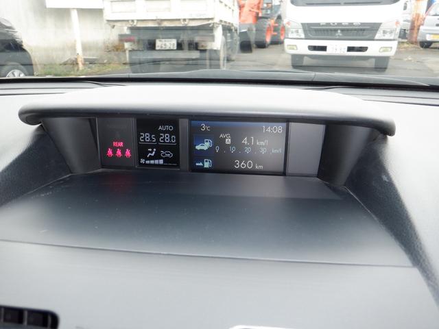 インプレッサスポーツ ２．０ｉアイサイト　４ＷＤ　ＣＶＴ　衝突被害軽減システム　クルーズコントロール　パドルシフト　ＥＳＣ　ナビＴＶバックモニター　プッシュスタート　スマートキー　アイドリングストップ　１６インチ純正アルミ　ＨＩＤヘッドライト（13枚目）