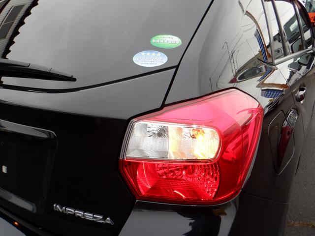 インプレッサスポーツ ２．０ｉアイサイト　４ＷＤ　ＣＶＴ　衝突被害軽減システム　クルーズコントロール　パドルシフト　ＥＳＣ　ナビＴＶバックモニター　プッシュスタート　スマートキー　アイドリングストップ　１６インチ純正アルミ　ＨＩＤヘッドライト（24枚目）