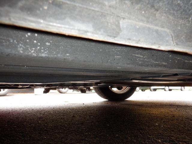 インプレッサスポーツ ２．０ｉアイサイト　４ＷＤ　ＣＶＴ　衝突被害軽減システム　クルーズコントロール　パドルシフト　ＥＳＣ　ナビＴＶバックモニター　プッシュスタート　スマートキー　アイドリングストップ　１６インチ純正アルミ　ＨＩＤヘッドライト（32枚目）