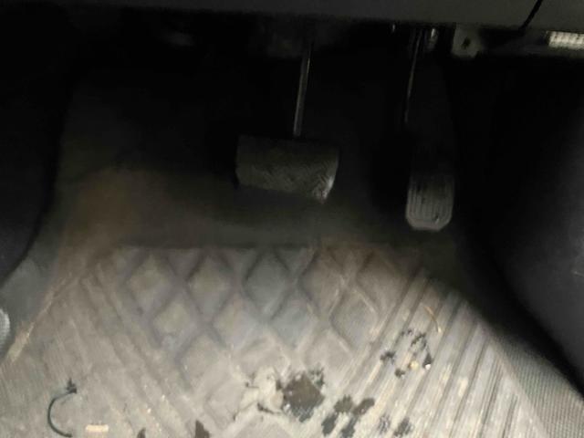 カローラフィールダー 1.5X Gエディション 4WD ドライブレコーダー バックカメラ ナビ TV アルミホイール スマートキー 電動格納ミラー CVT 盗難防止システム 衝突安全ボディ ABS CD DVD再生 ミュージックプレイヤー接続可(32枚目)