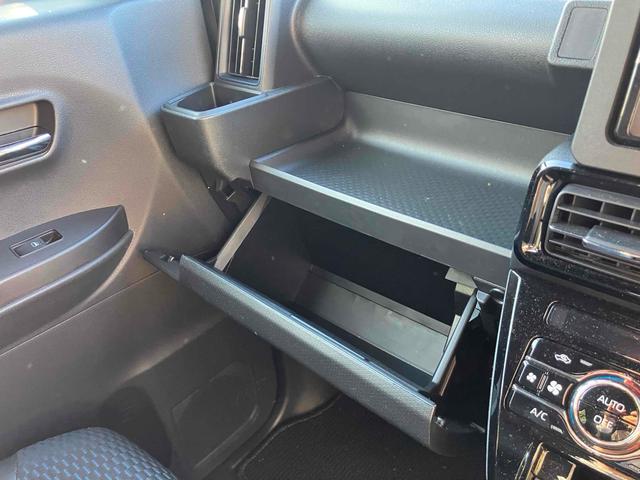 タント カスタムX 4WD バックカメラ 両側電動スライドドア クリアランスソナー 衝突被害軽減システム オートライト LEDヘッドランプ スマートキー アイドリングストップ 電動格納ミラー シートヒーター ベンチシート(11枚目)