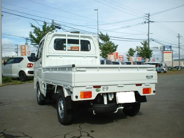 KCパワステ4WD 届出済未使用車 新品付属品付(8枚目)