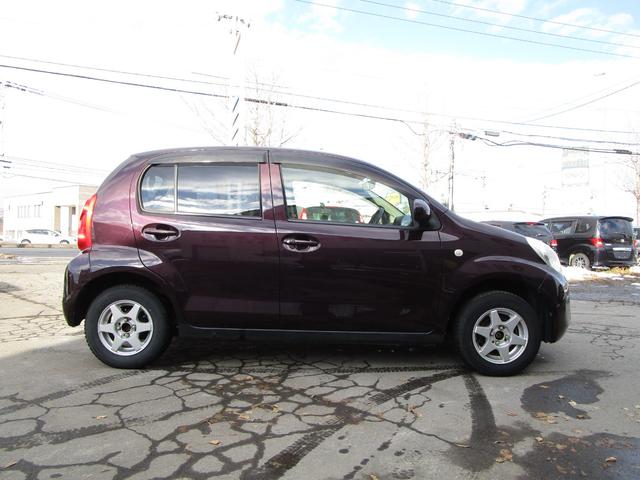 パッソ X クツロギ 4WD カーナビ付 TV付 バックカメラ付 bluetooth接続可 ドラレコ付 スマートキー スペアキー付(8枚目)