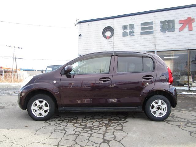 パッソ X クツロギ 4WD カーナビ付 TV付 バックカメラ付 bluetooth接続可 ドラレコ付 スマートキー スペアキー付(12枚目)