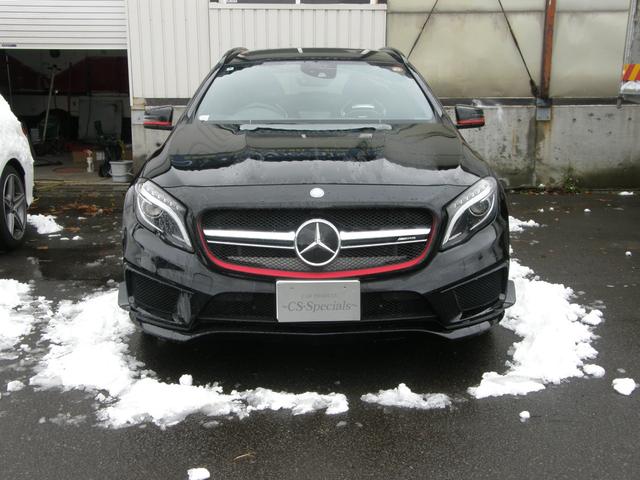 GLAクラス GLA45 AMG 4マチック エディション1 限定車 AMGパフォーマンスシート、ステアリング、サスペンション 純ナビDTV ETC パワーバックドア 20インチアルミ リアスポイラー AMGパフォーマンスエキゾースト(2枚目)