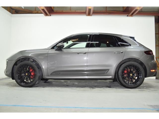 マカンGTS ターボ・4WD・純正SDナビ・サイド・バックカメラ・BOSEサウンド・パワーシート・シートヒーター・エンボス加工シート・パークセンサー・本州仕入(13枚目)