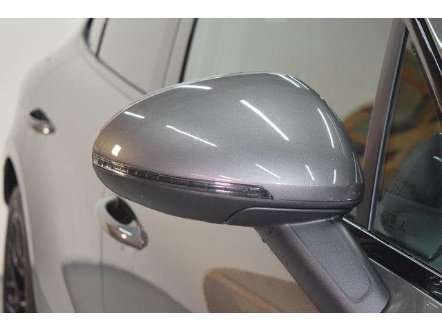 マカンGTS ターボ・4WD・純正SDナビ・サイド・バックカメラ・BOSEサウンド・パワーシート・シートヒーター・エンボス加工シート・パークセンサー・本州仕入(29枚目)