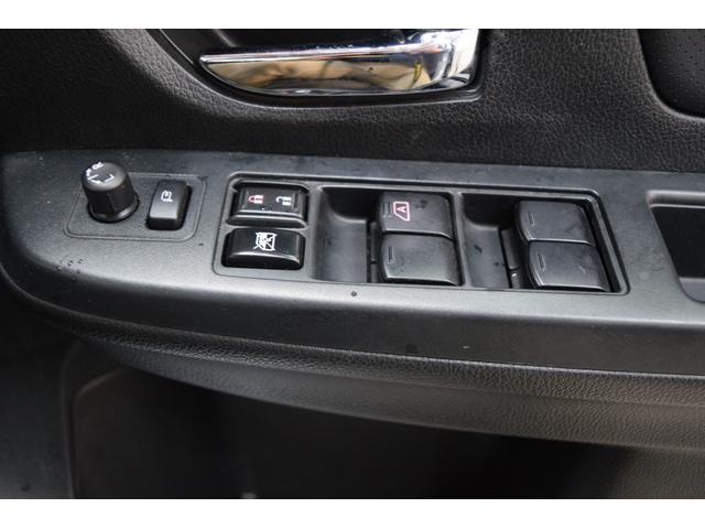 2.0i-Sアイサイト 4WD・純正SDナビテレビ・バックモニター・ディスチャージライト・追突軽減ブレーキ・横滑り防止装置・アイドリングストップ・ヘッドライトウォッシャー・フロントパワーシート・ETC(62枚目)