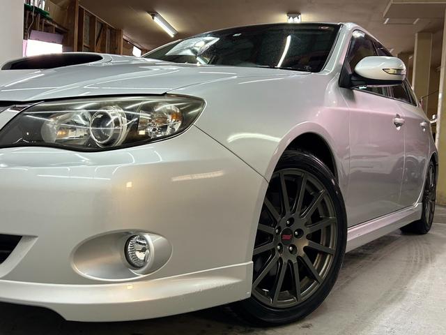 ２．０ＧＴ　インタークーラーターボ・４ＷＤ・５速マニュアル・ＳＴｉ１７インチアルミ・ＳＴｉダウンサス・横滑り防止装置・クルーズコントロール・プッシュスタート・スマートキー・ＥＴＣ(23枚目)