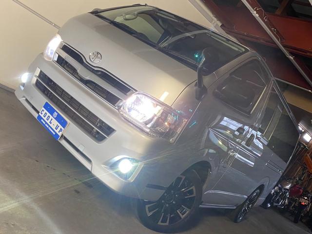 レジアスエースバン ロングＤＸ　ＧＬパッケージ　４ＷＤ・カロッツェリアメモリーナビフルセグテレビ・ＣＤ・ＤＶＤ・Ｂｌｕｅｔｏｏｔｈ・バックカメラ・社外１７インチ・ＳＯＲＥＸヒッチメンバー・リヤヒーター・キーレス・寒冷地仕様・６人乗り（8枚目）